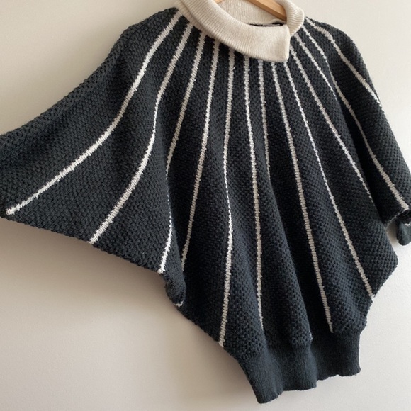 Vintage Bat Wing Sweater - Picture 3 of 5